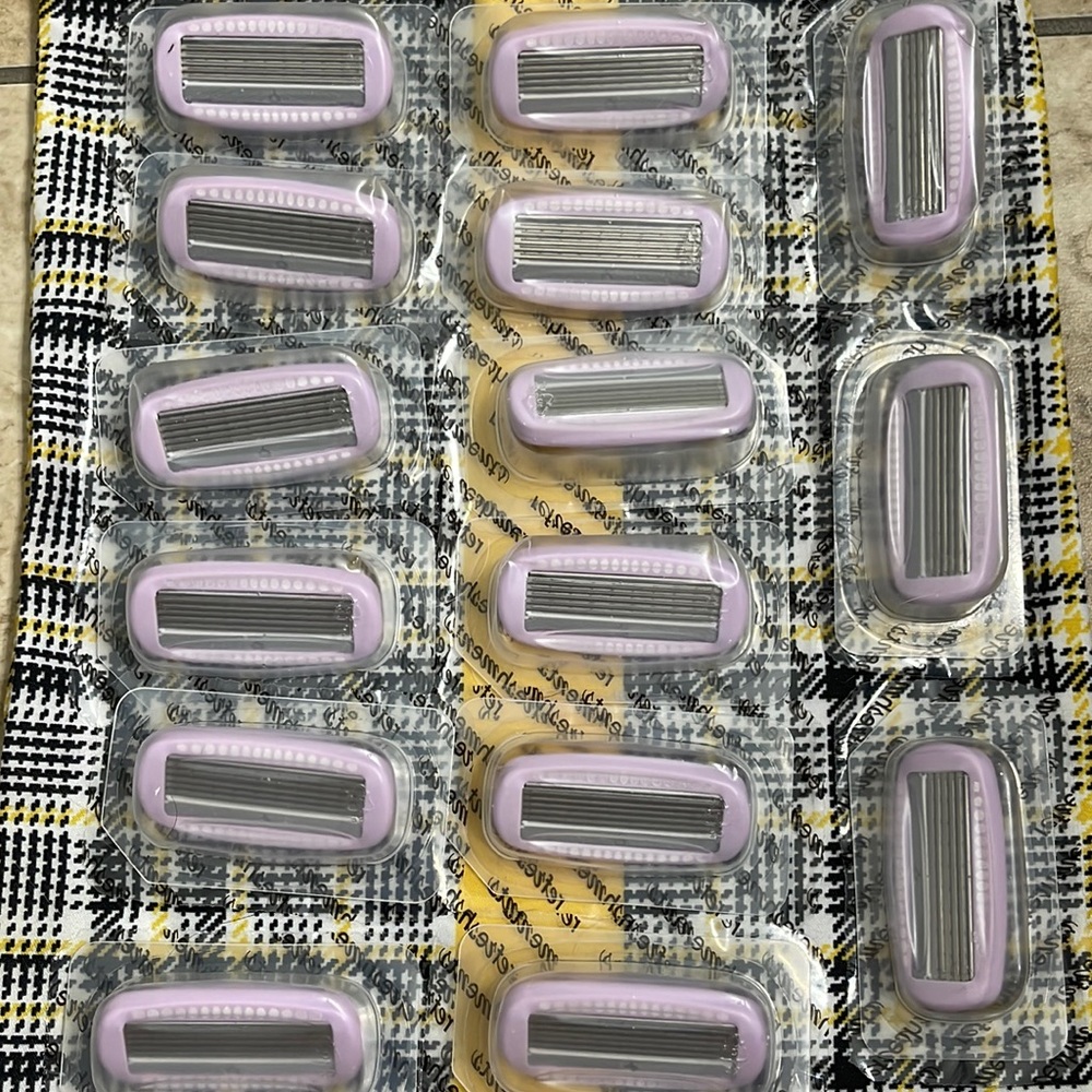 Ipsy Refreshment Razor Heads